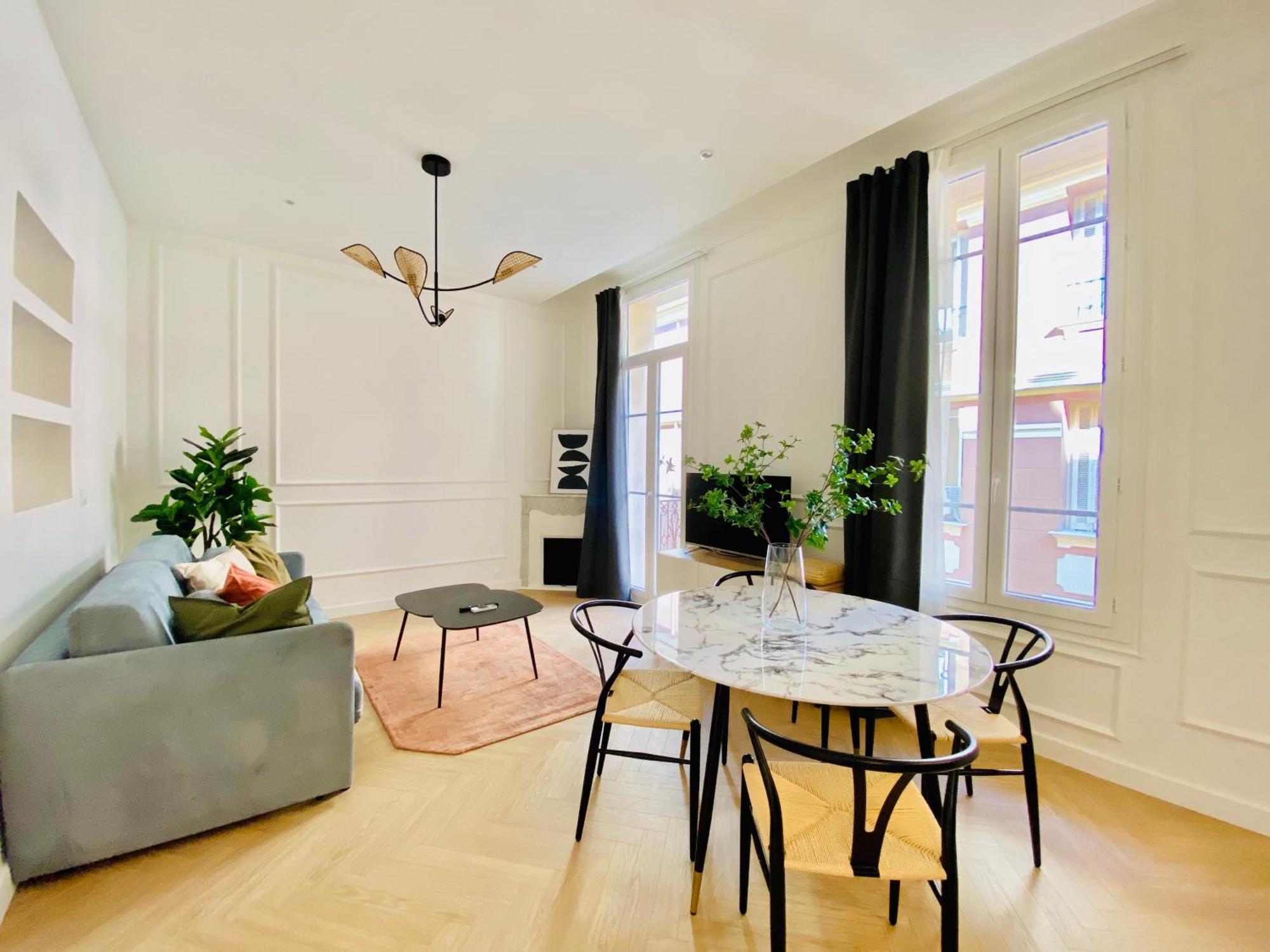 Newly Renovated Apartment With Balcony, Ac, Fiber Internet Monte Carlo Exteriör bild